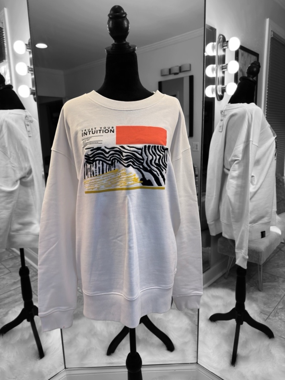 Zara White Graphic Crewneck Sweatshirt with Black, Orange and Gold Accents